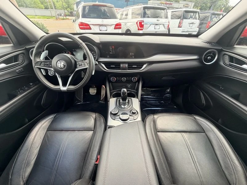 2018 Alfa Romeo Stelvio - Image 19 of 20