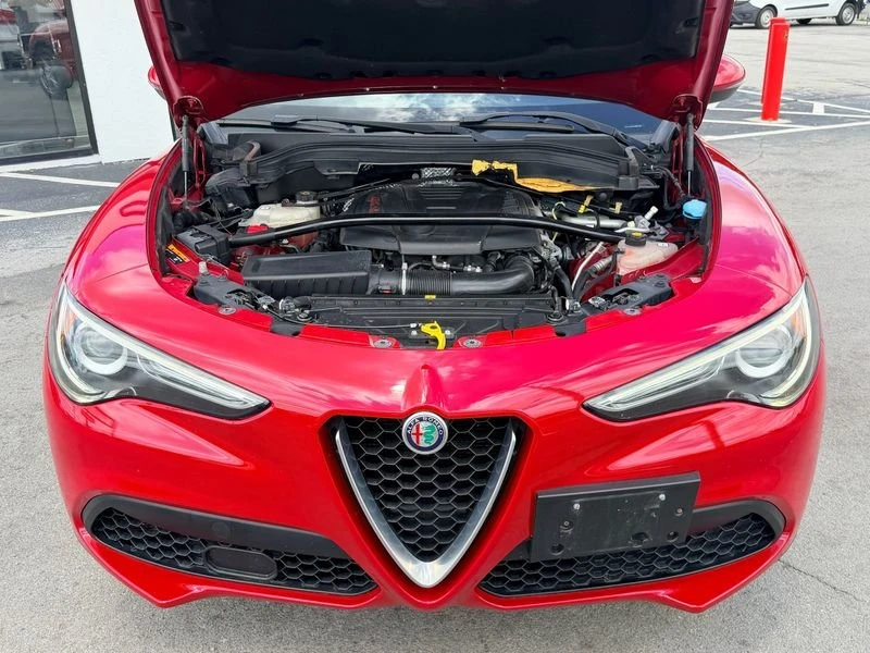 2018 Alfa Romeo Stelvio - Image 11 of 20