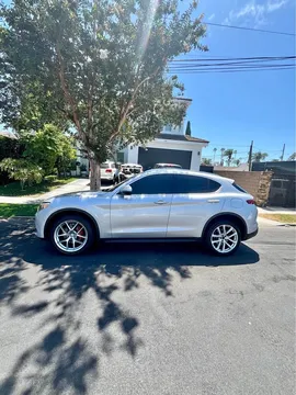 2018 Alfa Romeo Stelvio Stelvio