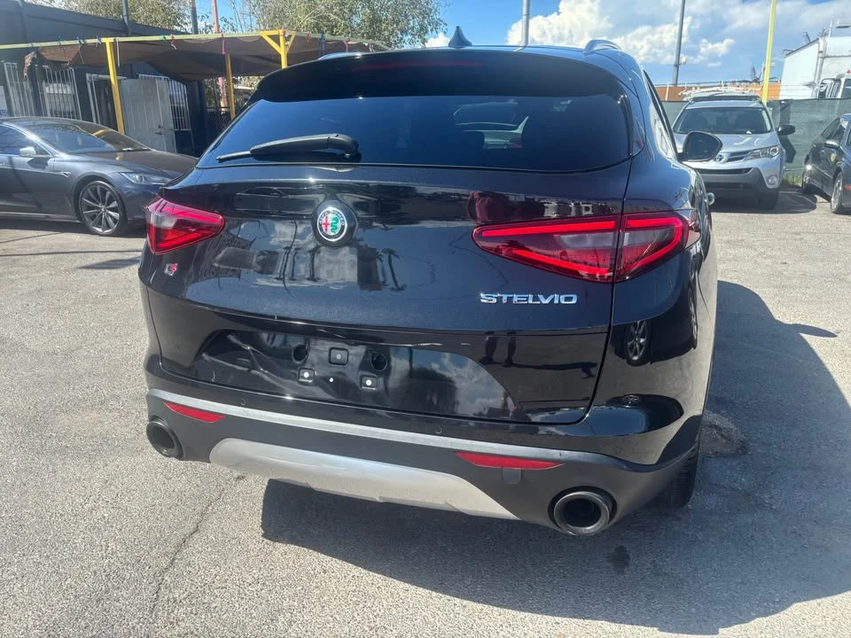 2018 Alfa Romeo Stelvio - Image 3 of 12