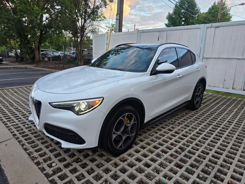 2018 Alfa Romeo Stelvio - Image 2 of 16