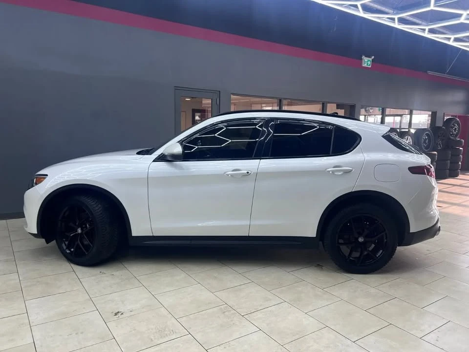 2018 Alfa Romeo Stelvio - Image 2 of 19