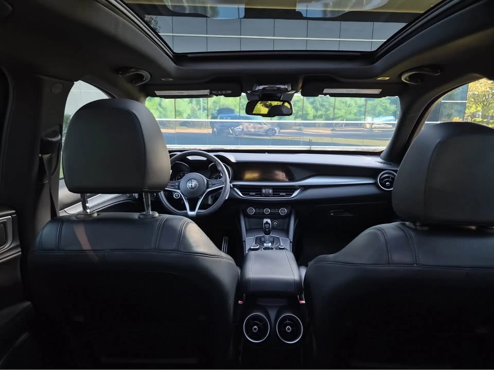 2018 Alfa Romeo Stelvio - Image 13 of 19