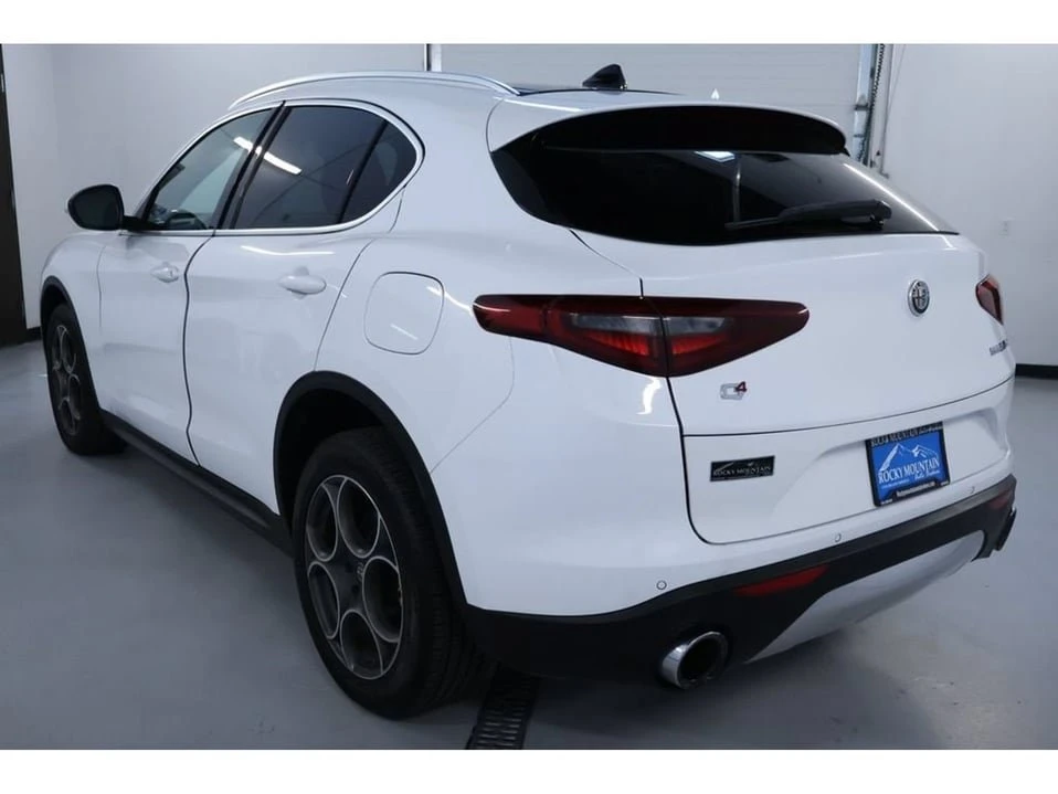 2018 Alfa Romeo Stelvio - Image 5 of 20