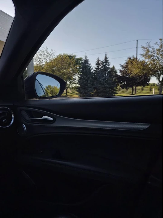 2018 Alfa Romeo Stelvio - Image 15 of 19