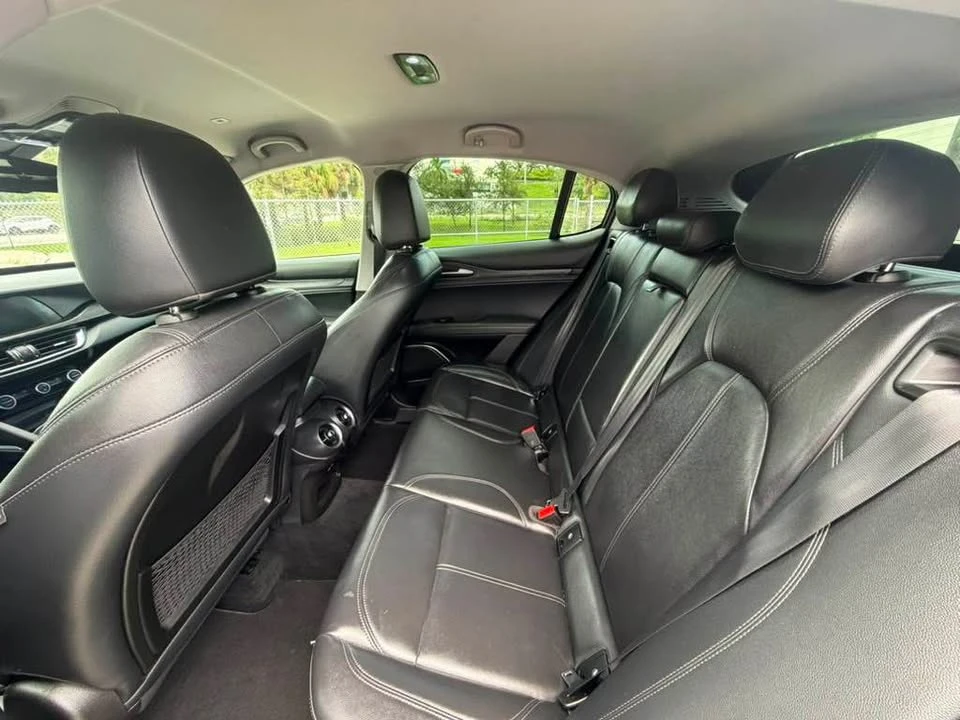 2018 Alfa Romeo Stelvio - Image 11 of 18