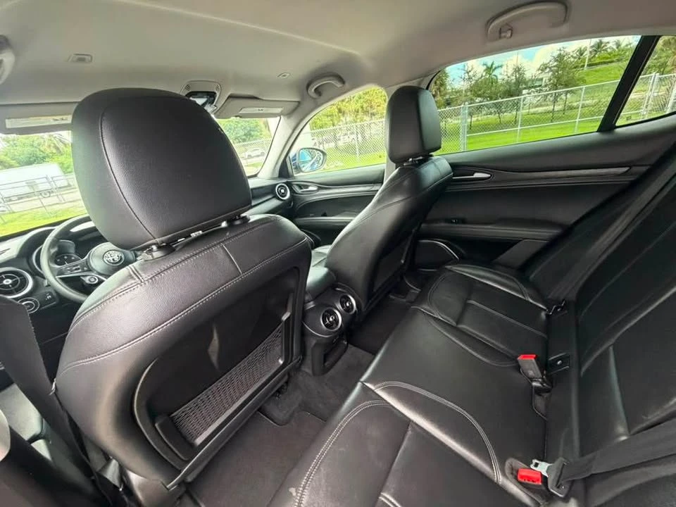 2018 Alfa Romeo Stelvio - Image 10 of 18