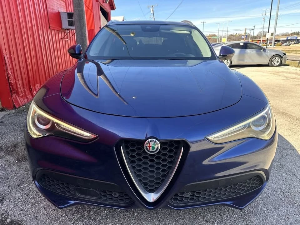 2018 Alfa Romeo Stelvio - Image 2 of 20