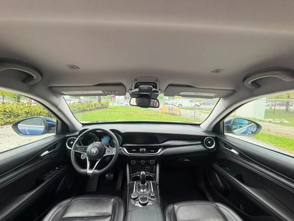 2018 Alfa Romeo Stelvio - Image 12 of 18