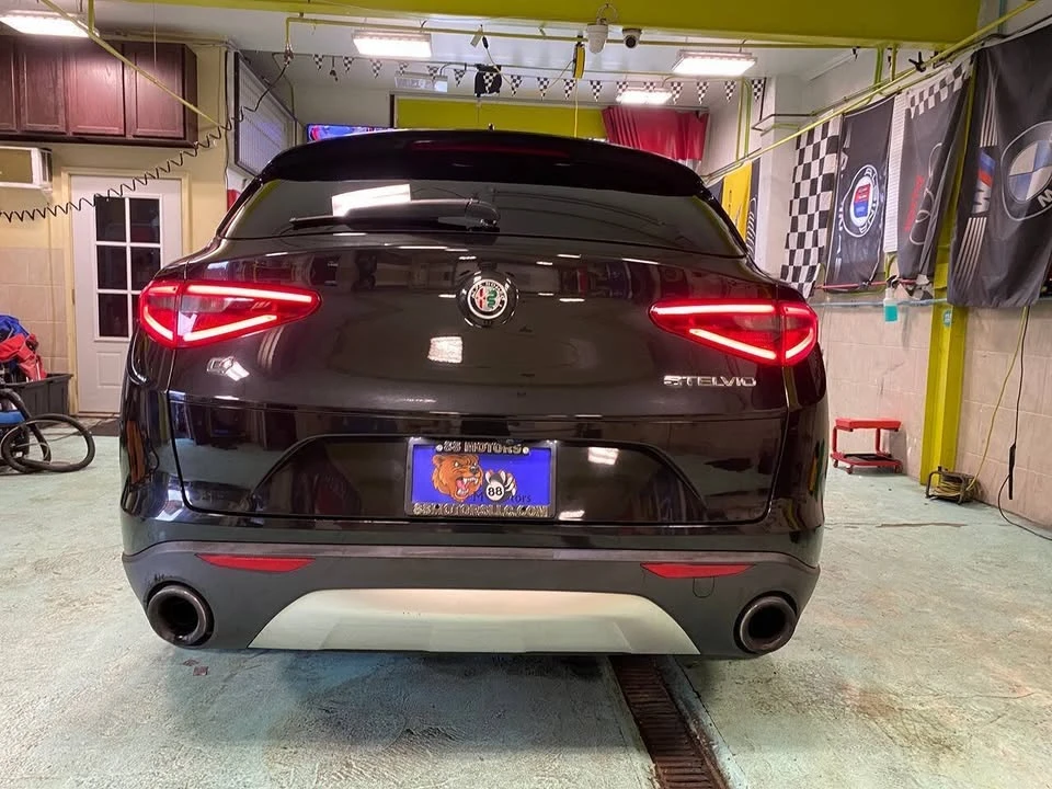 2018 Alfa Romeo Stelvio - Image 8 of 20
