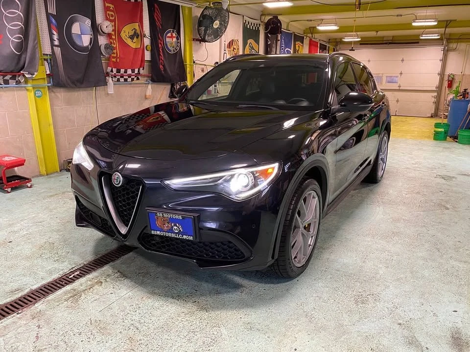 2018 Alfa Romeo Stelvio - Image 2 of 20