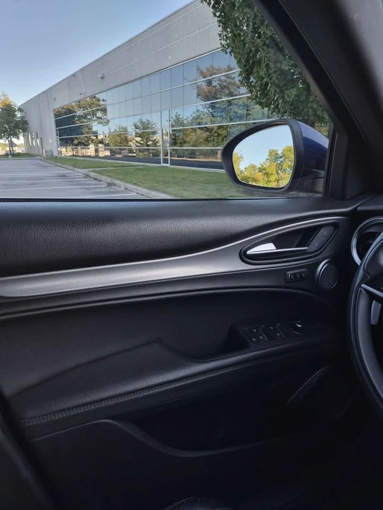 2018 Alfa Romeo Stelvio - Image 11 of 20