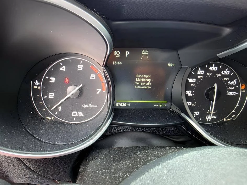 2018 Alfa Romeo Stelvio - Image 8 of 9