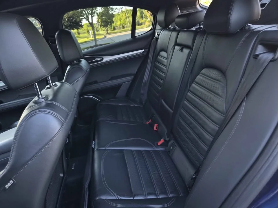 2018 Alfa Romeo Stelvio - Image 15 of 20