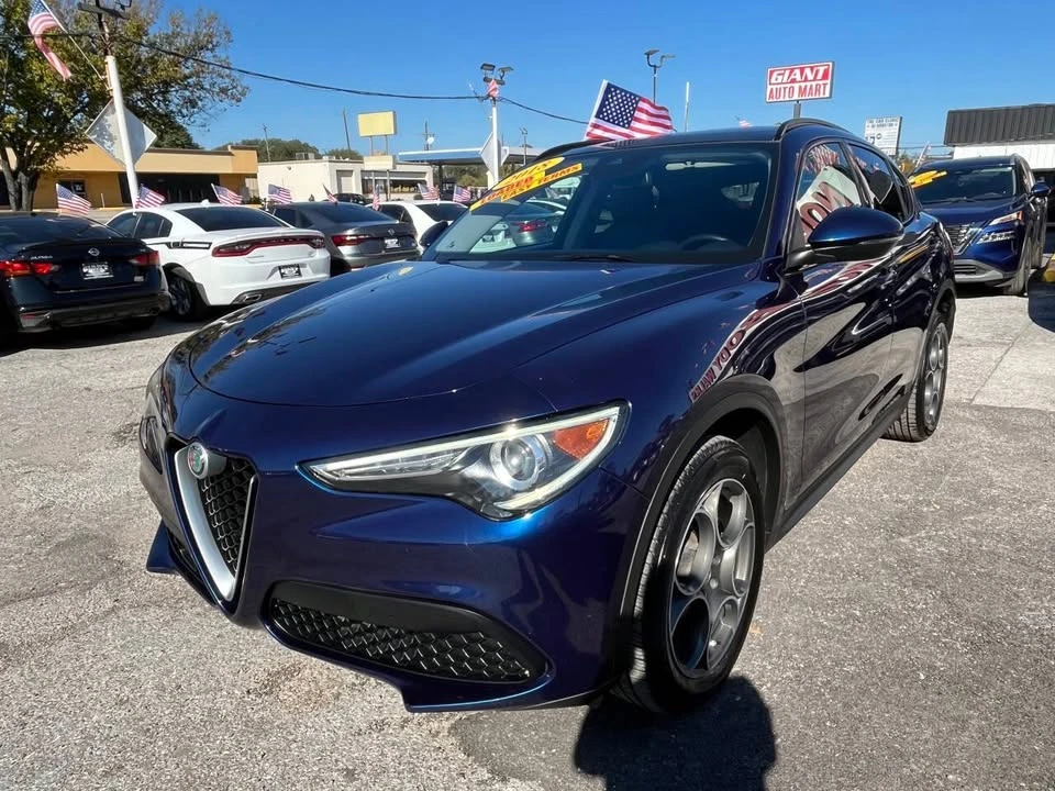 2018 Alfa Romeo Stelvio - Image 2 of 20