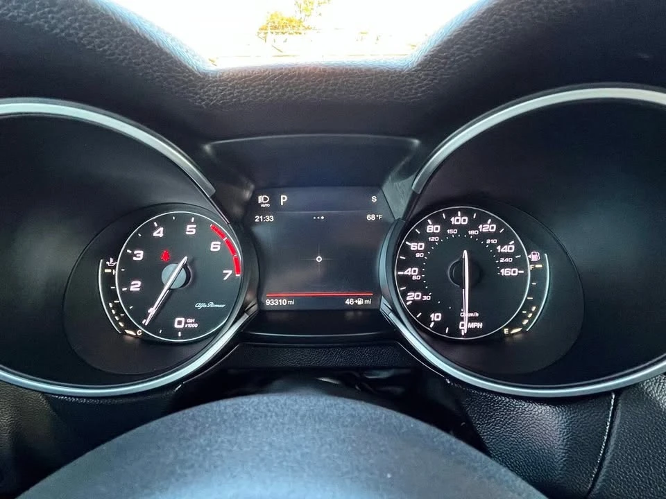 2018 Alfa Romeo Stelvio - Image 18 of 20