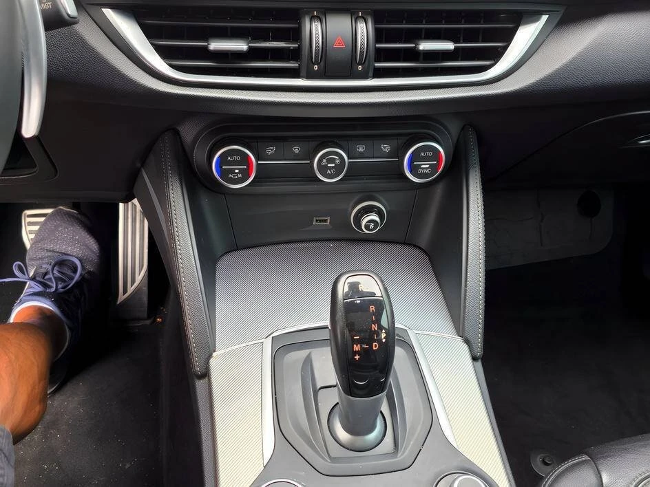 2018 Alfa Romeo Stelvio - Image 9 of 9