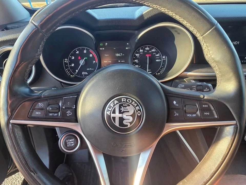 2018 Alfa Romeo Stelvio - Image 18 of 20