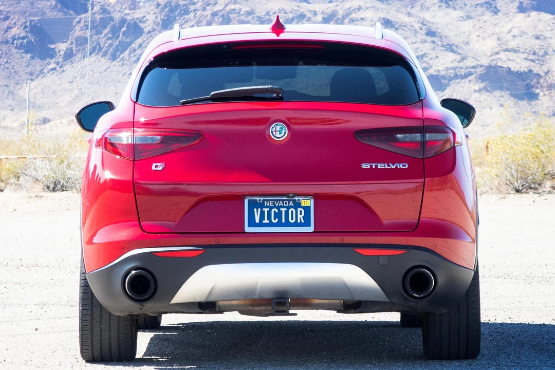 2018 Alfa Romeo Stelvio - Image 5 of 31