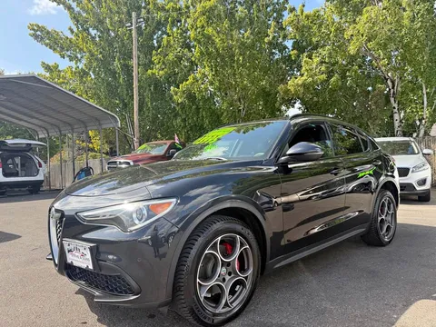2018 Alfa Romeo Stelvio Quadrifoglio