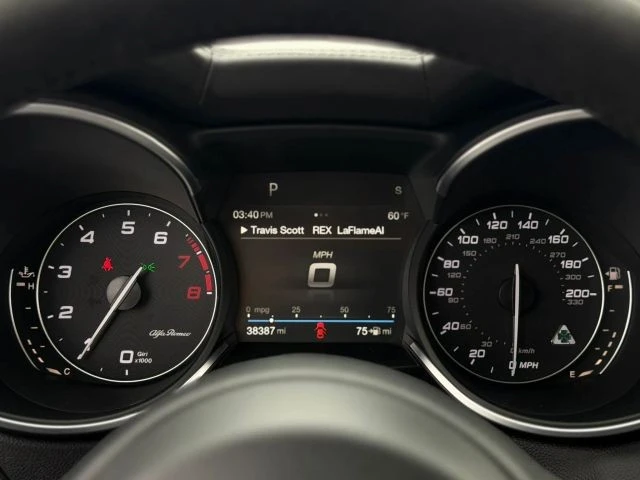 2018 Alfa Romeo Stelvio Quadrifoglio - Image 22 of 31