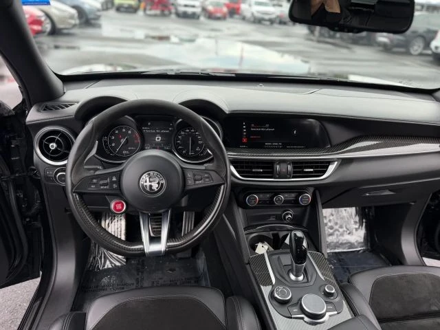 2018 Alfa Romeo Stelvio Quadrifoglio - Image 18 of 31