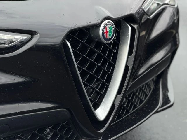 2018 Alfa Romeo Stelvio Quadrifoglio - Image 2 of 31