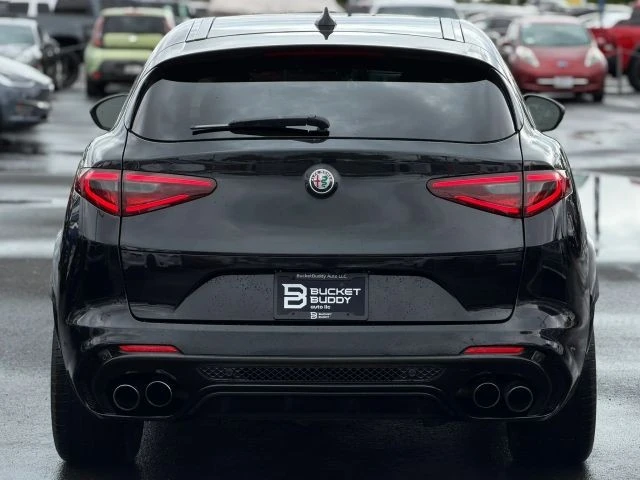 2018 Alfa Romeo Stelvio Quadrifoglio - Image 9 of 31