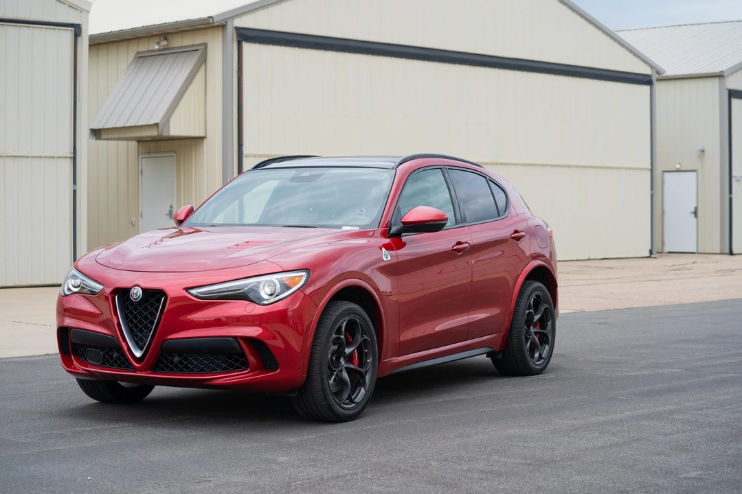 2018 Alfa Romeo Stelvio Quadrifoglio - Image 5 of 31