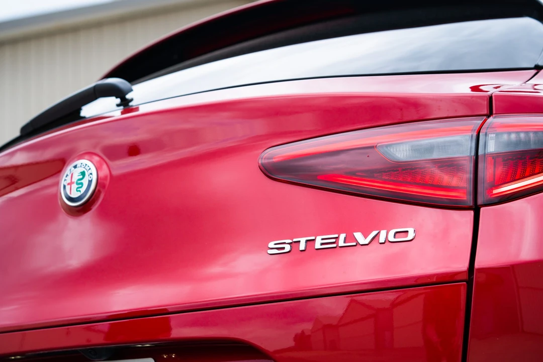 2018 Alfa Romeo Stelvio Quadrifoglio - Image 30 of 31