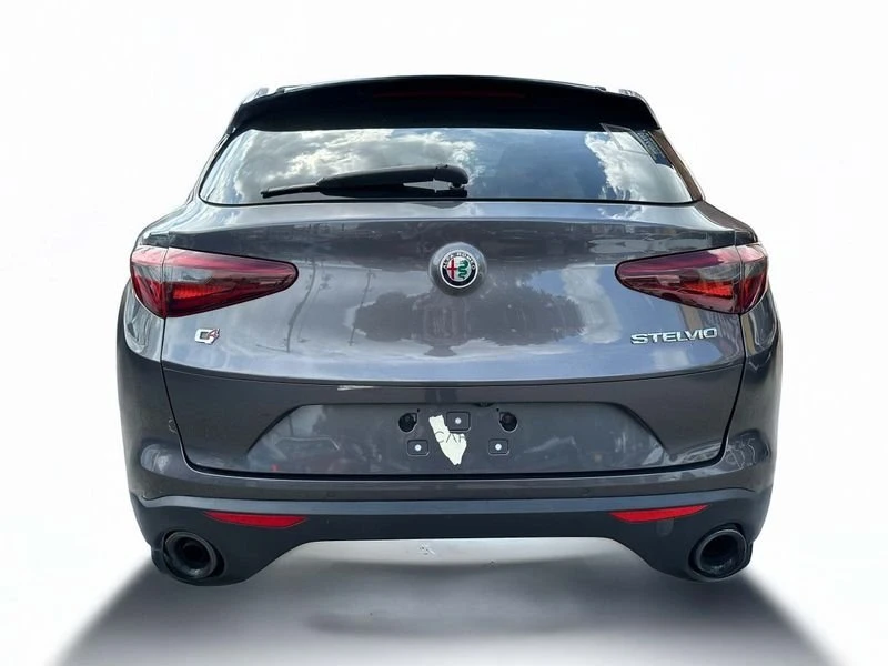2018 Alfa Romeo Stelvio - Image 5 of 9