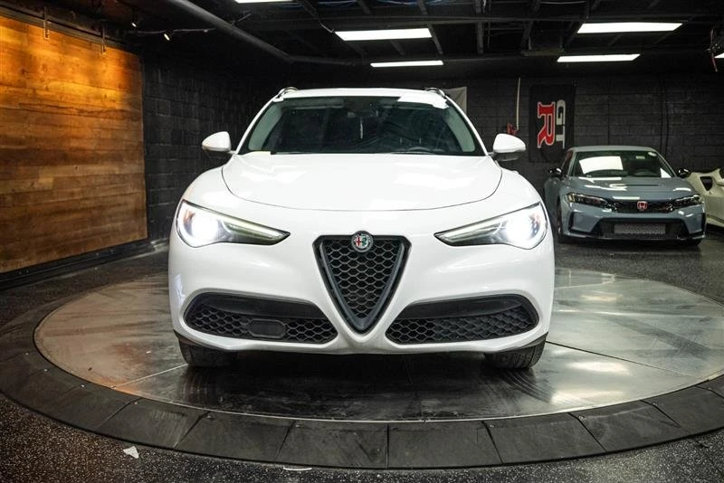 2018 Alfa Romeo Stelvio - Image 4 of 20