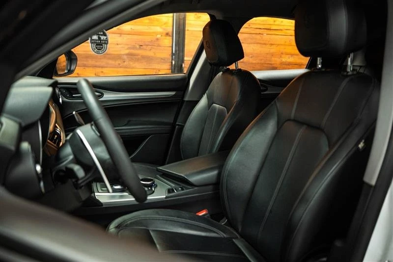 2018 Alfa Romeo Stelvio - Image 9 of 20