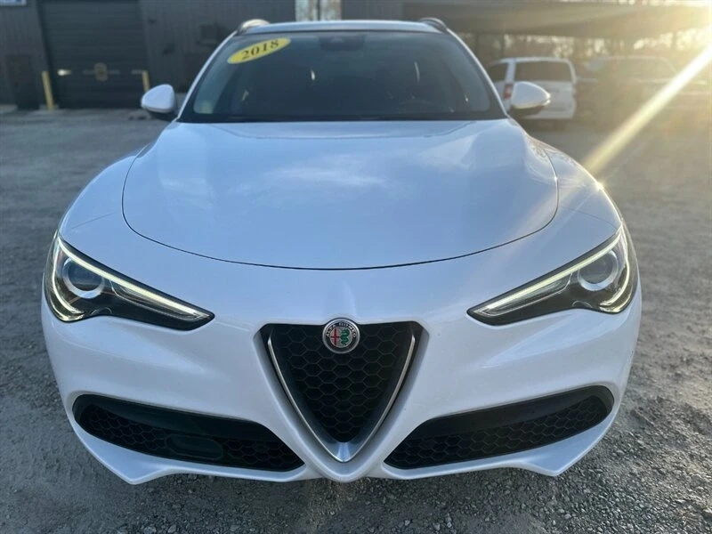 2018 Alfa Romeo Stelvio - Image 9 of 19