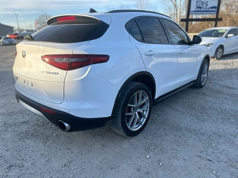 2018 Alfa Romeo Stelvio - Image 6 of 19