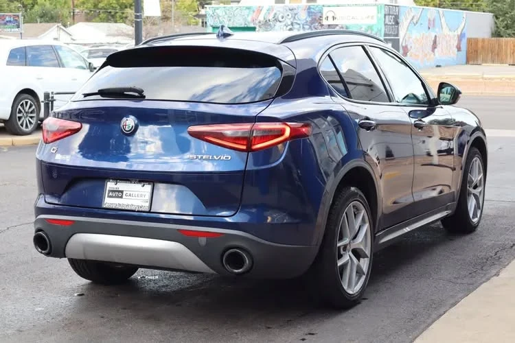 2018 Alfa Romeo Stelvio - Image 4 of 11