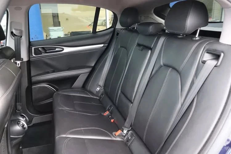 2018 Alfa Romeo Stelvio - Image 9 of 11