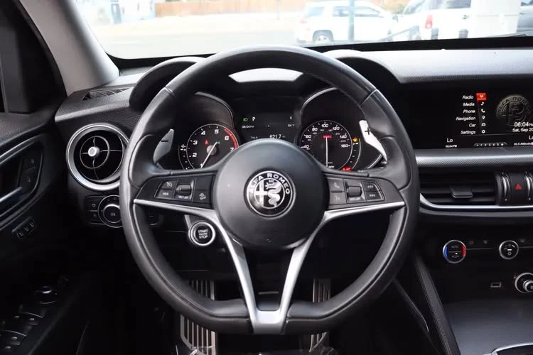 2018 Alfa Romeo Stelvio - Image 7 of 11