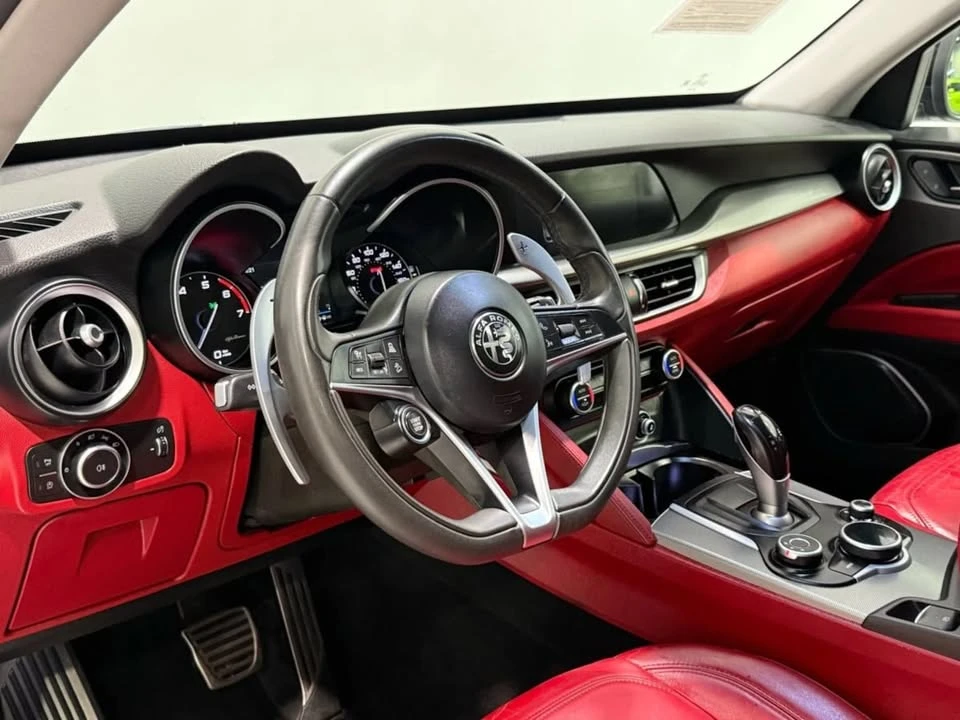 2018 Alfa Romeo Stelvio - Image 12 of 20