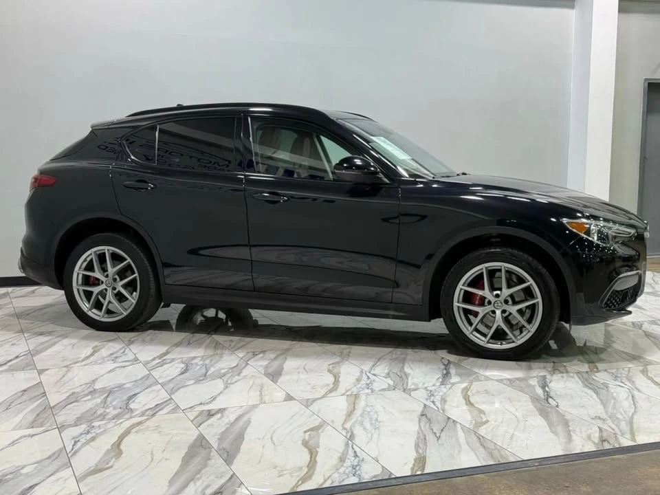 2018 Alfa Romeo Stelvio - Image 5 of 20