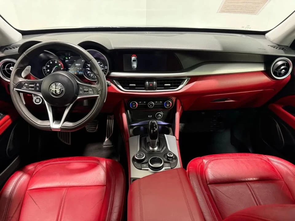 2018 Alfa Romeo Stelvio - Image 13 of 20