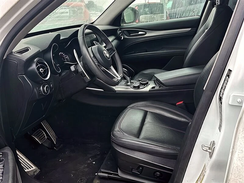 2018 Alfa Romeo Stelvio - Image 6 of 14