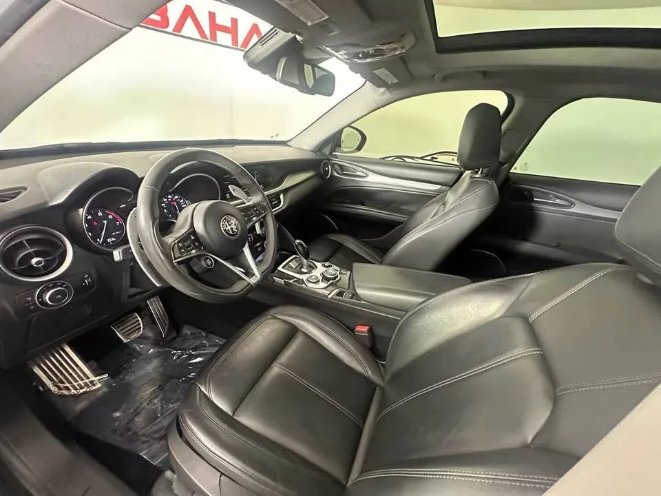 2018 Alfa Romeo Stelvio - Image 6 of 13
