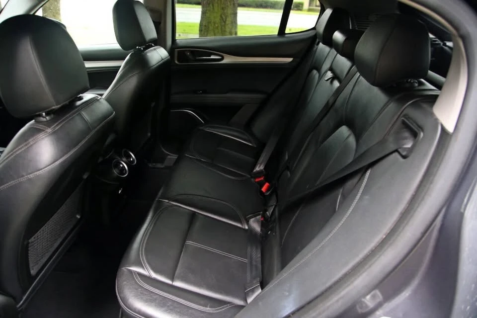 2018 Alfa Romeo Stelvio - Image 7 of 17