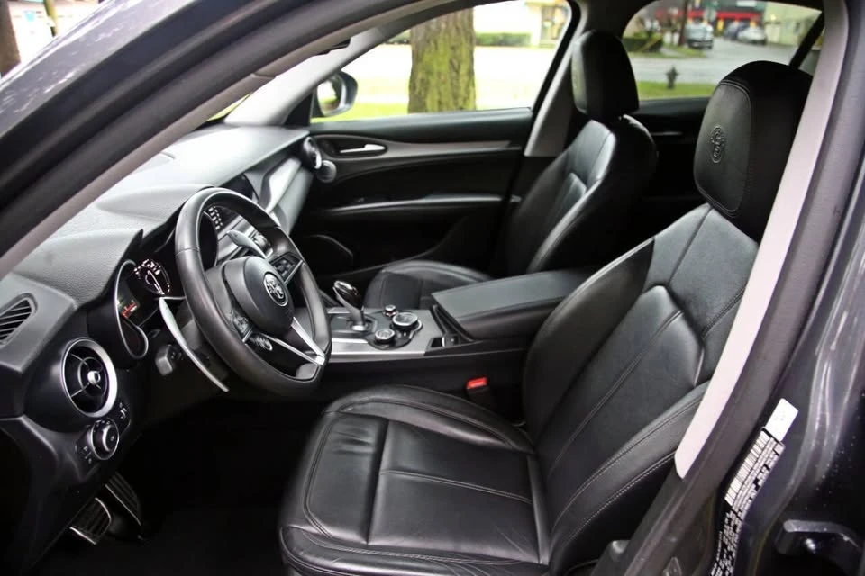 2018 Alfa Romeo Stelvio - Image 6 of 17