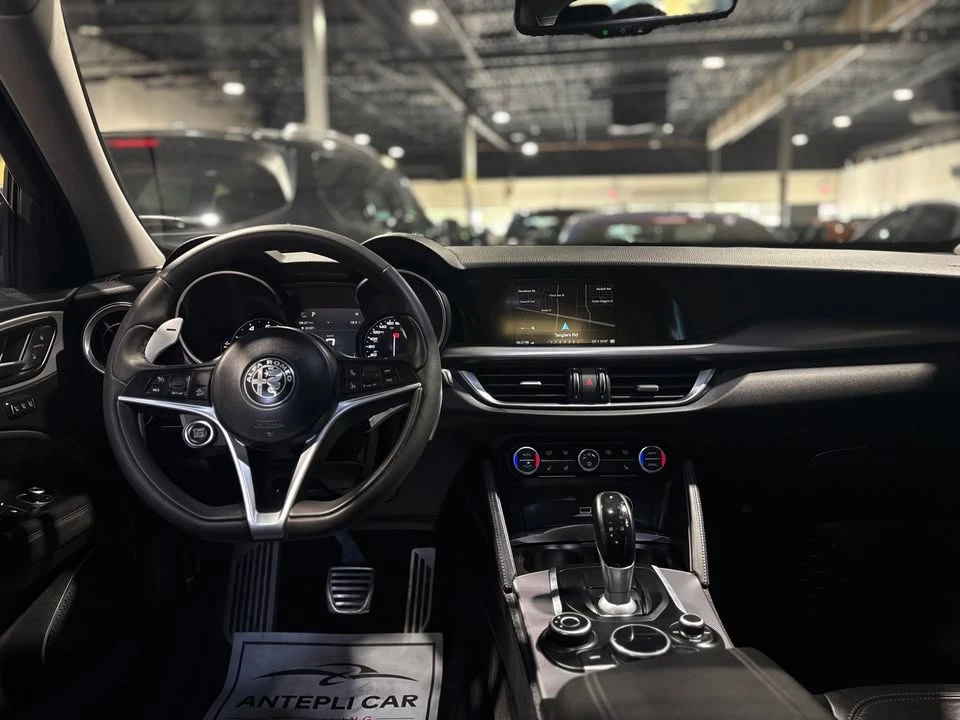 2018 Alfa Romeo Stelvio - Image 14 of 20