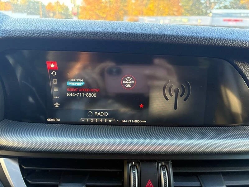 2018 Alfa Romeo Stelvio - Image 19 of 31