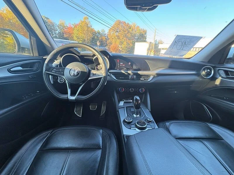 2018 Alfa Romeo Stelvio - Image 10 of 31