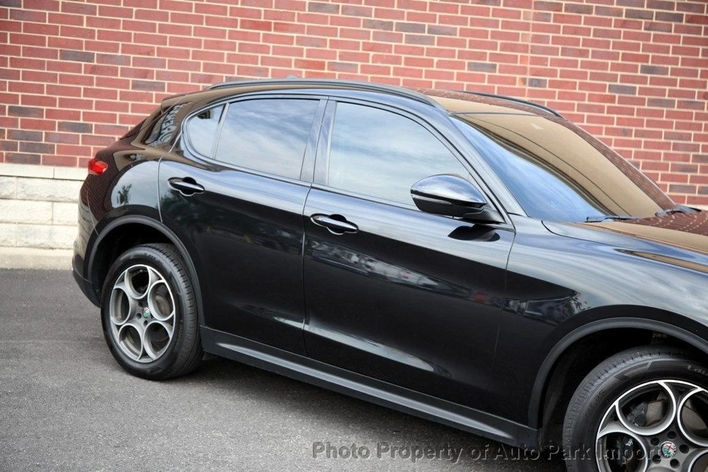 2018 Alfa Romeo Stelvio - Image 11 of 12
