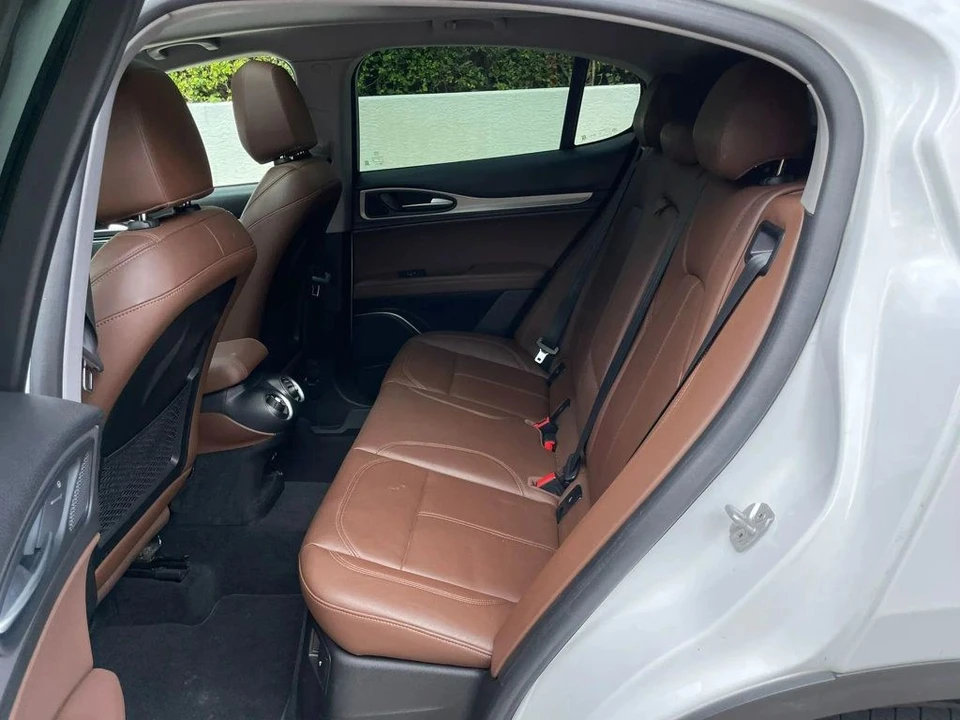 2018 Alfa Romeo Stelvio - Image 12 of 12